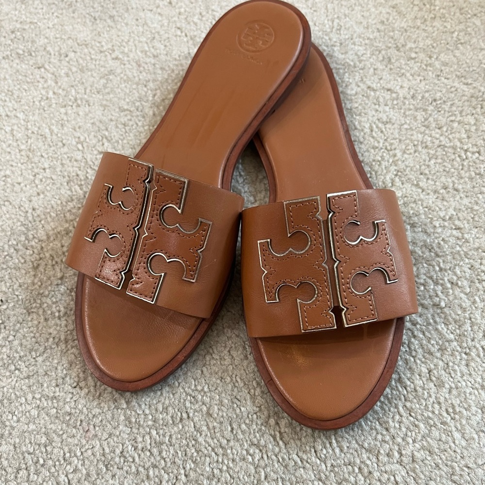 Tory Burch slides as new comes with box - Tan color -SOLD